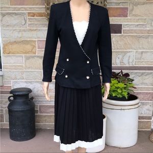 Jeffrey & Dara Vintage‎ Sweater and Pleated Skirt Set